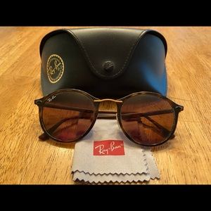 Round rayban sunglasses